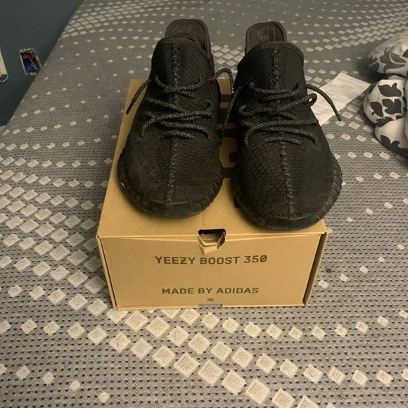 adidas gazelle silver green womens adidas Yeezy 350 V2 CMPCT "Slate Onyx"